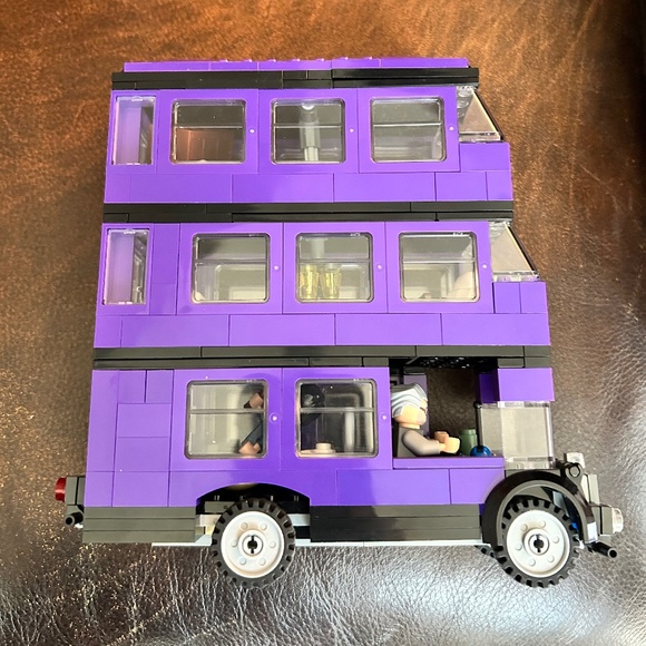 Lego Harry Potter Bus - Picture 1 of 6